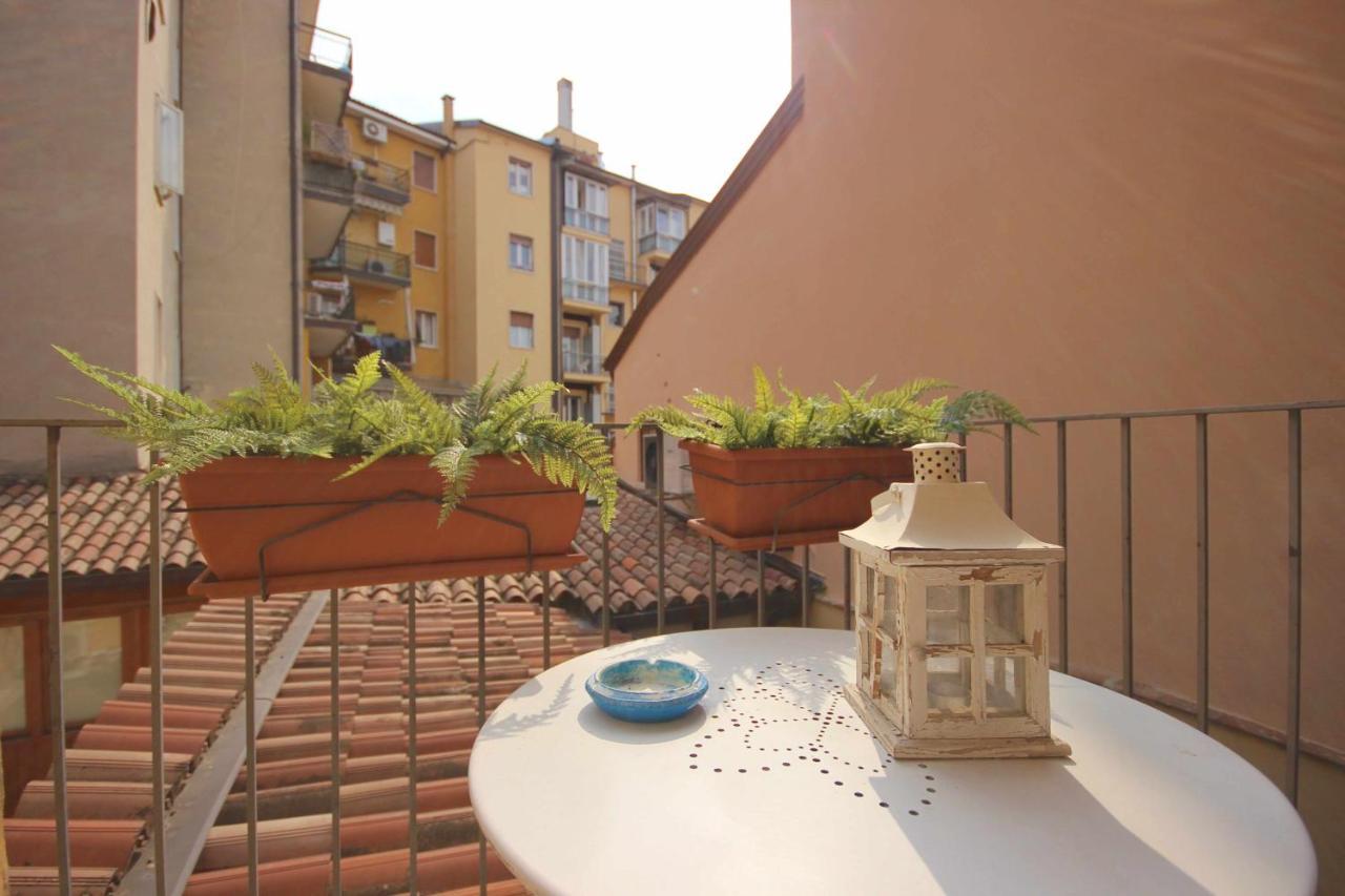 Case Vr Holiday Casa Di Mezzo Werona Zewnętrze zdjęcie